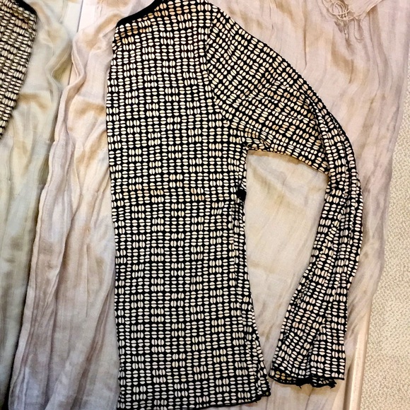 Max Studio top - Picture 7 of 10